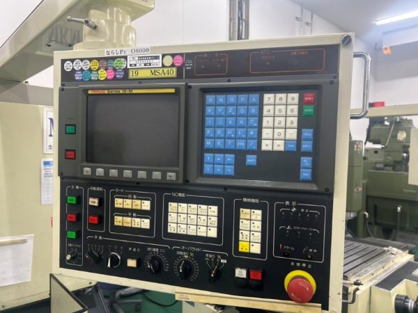 Máy phay MAKINO MSA40-30