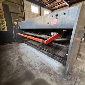 Cắt AMADA H-4065 40650125 1987