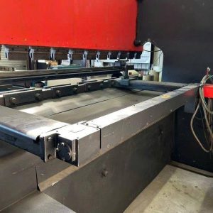 Máy chấn AMADA RG100
