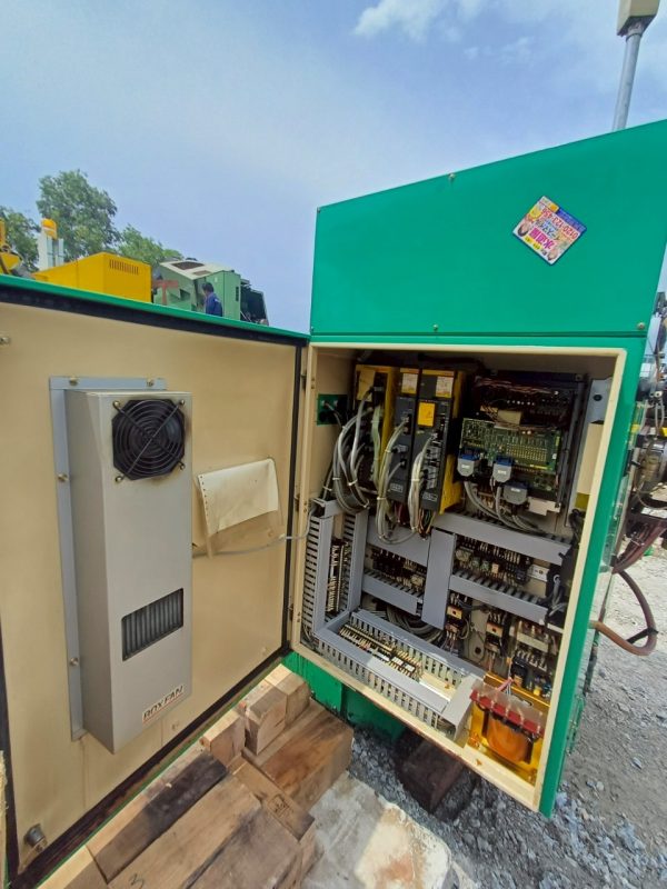 Máy tiện CNC Takamatsu X-10 - Hình ảnh 3