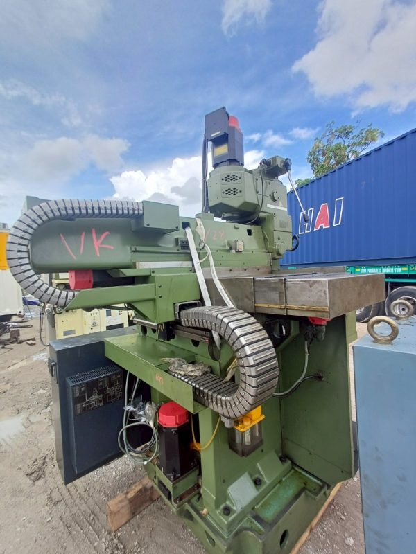 Máy Phay CNC Makino KEV-55 (S/N: A96-304) - Hình ảnh 7