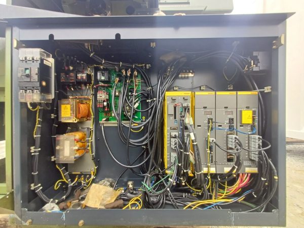 Máy Phay CNC Makino KEV-55 (S/N: A95-206) - Hình ảnh 3