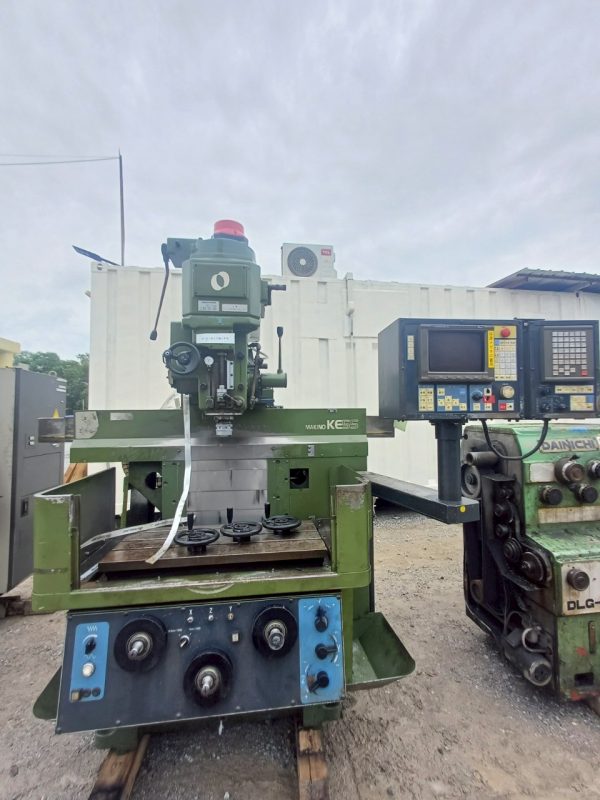 Máy Phay CNC Makino KEV-55 (S/N: A95-206)