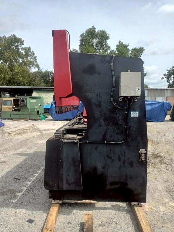 Máy Chấn Amada FBD1030F - Hình ảnh 3