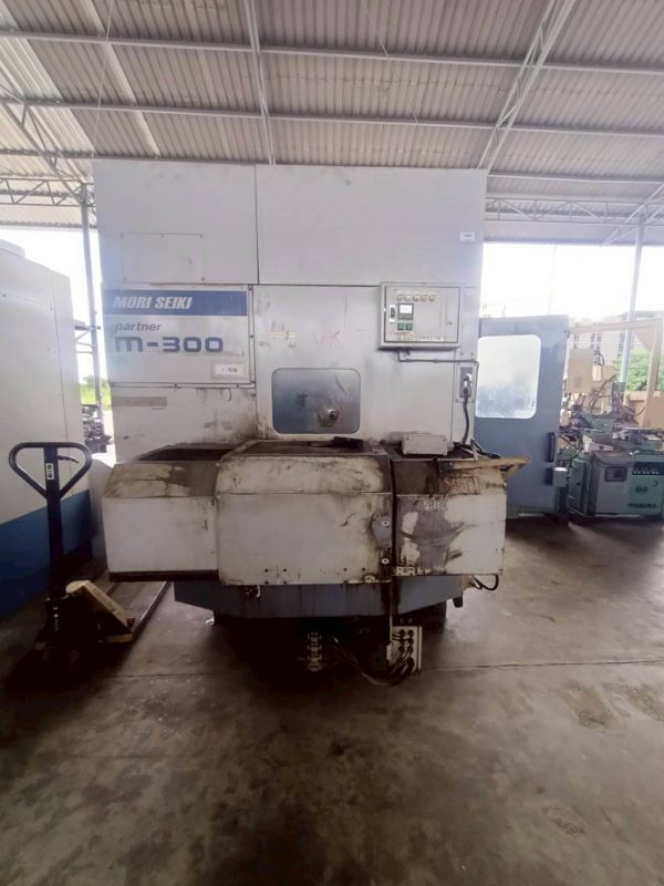 Máy Phay CNC Mori Seiki M-300A1 (S/N: 1161)