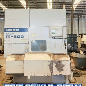 MORI SEIKI M-300A1 FANUC18i-MA 1154 1998