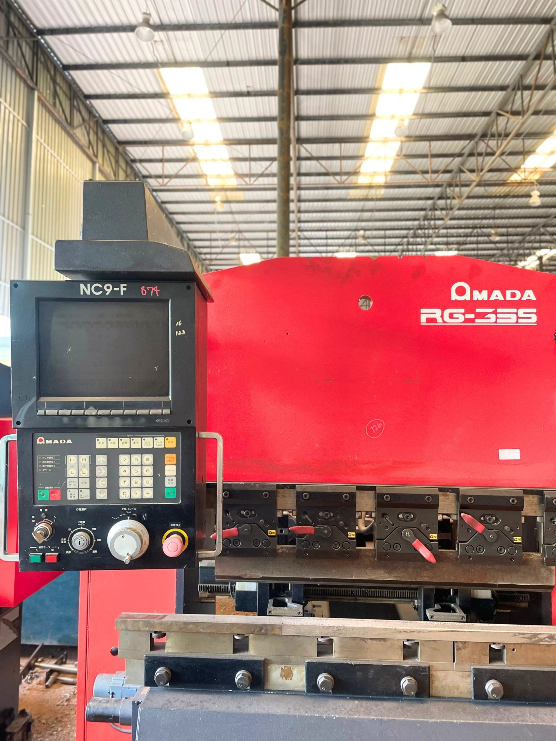 AMADA RG-35S Control NC9-F 354018 - Image 2