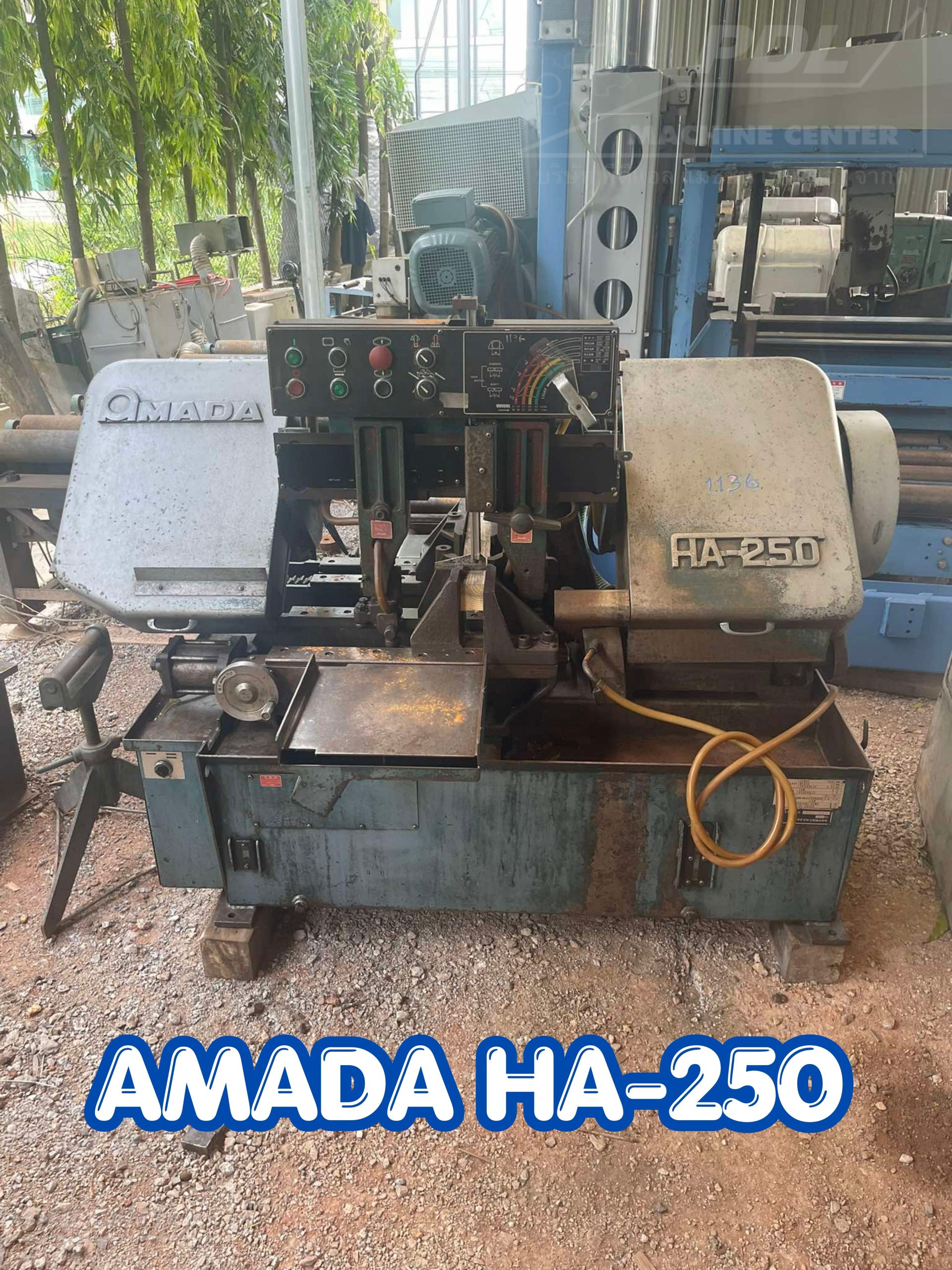 1136 Band Saw Amada HA-250